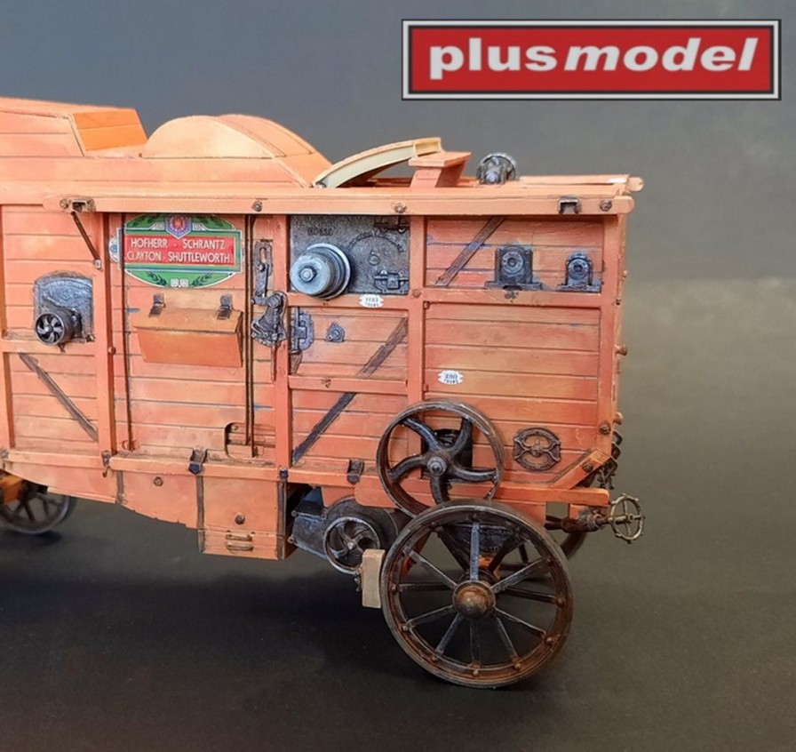 1/35 Grain Thresher New