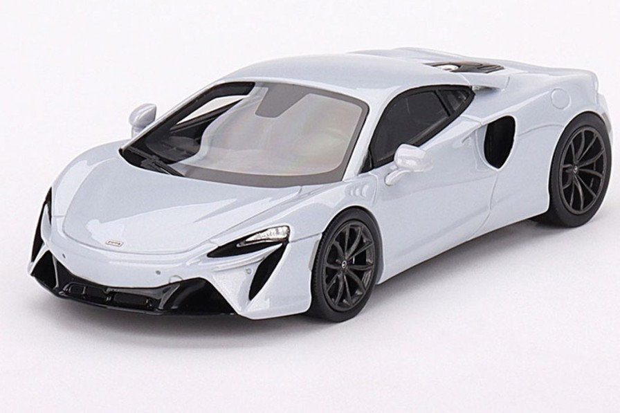 1/43 Mclaren Altura Glacier White Hot