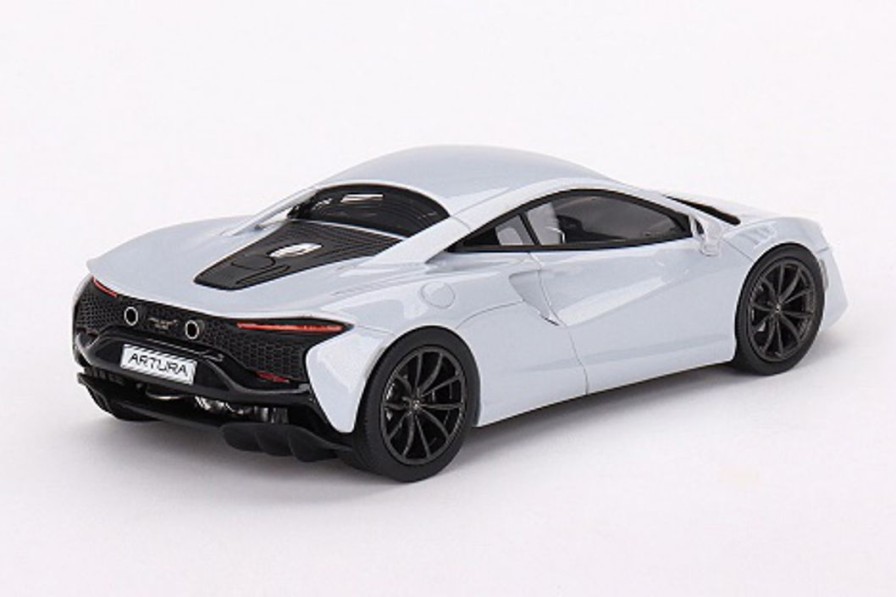 1/43 Mclaren Altura Glacier White Hot