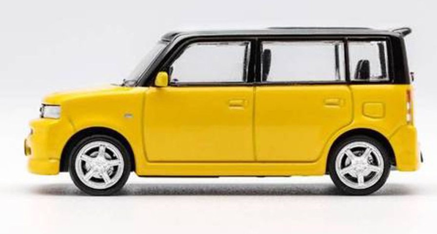 1/64 Toyota Bb (Rhd) Yellow New