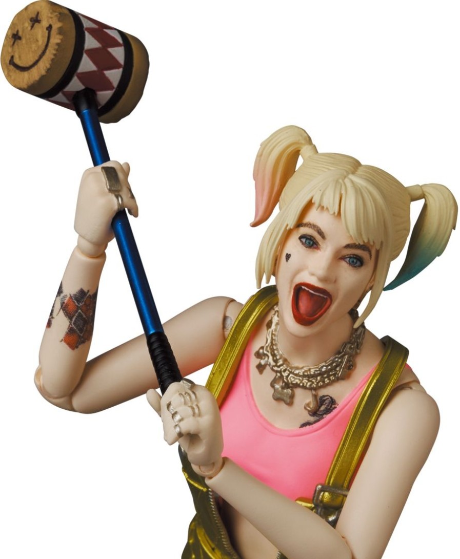 Mafex Harley Quinn (Overalls Ver) Hot