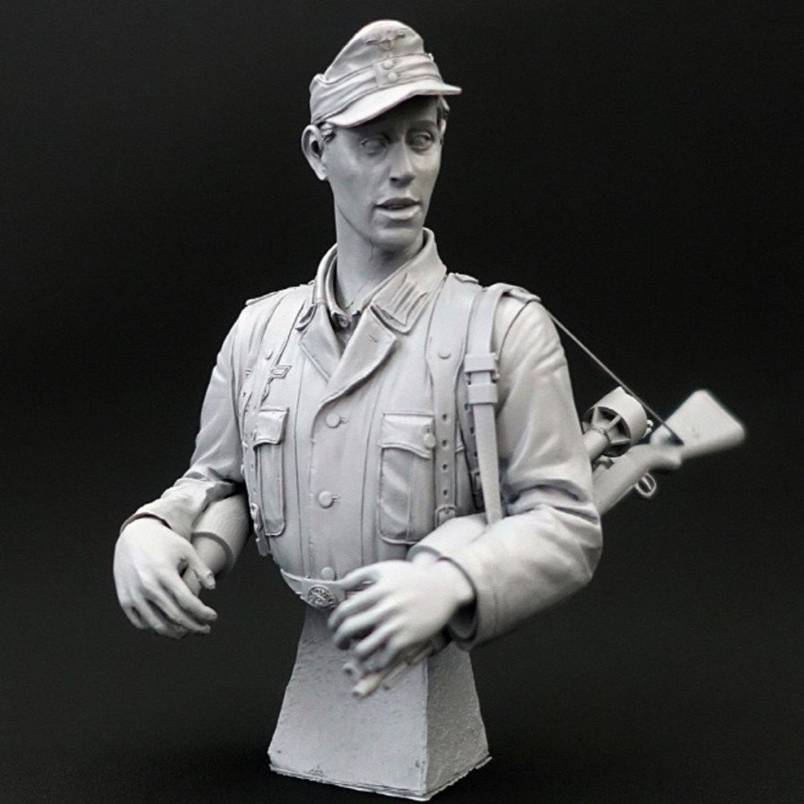 1/10 Wwii Wehrmacht Child Soldier (Bust Model) Hot