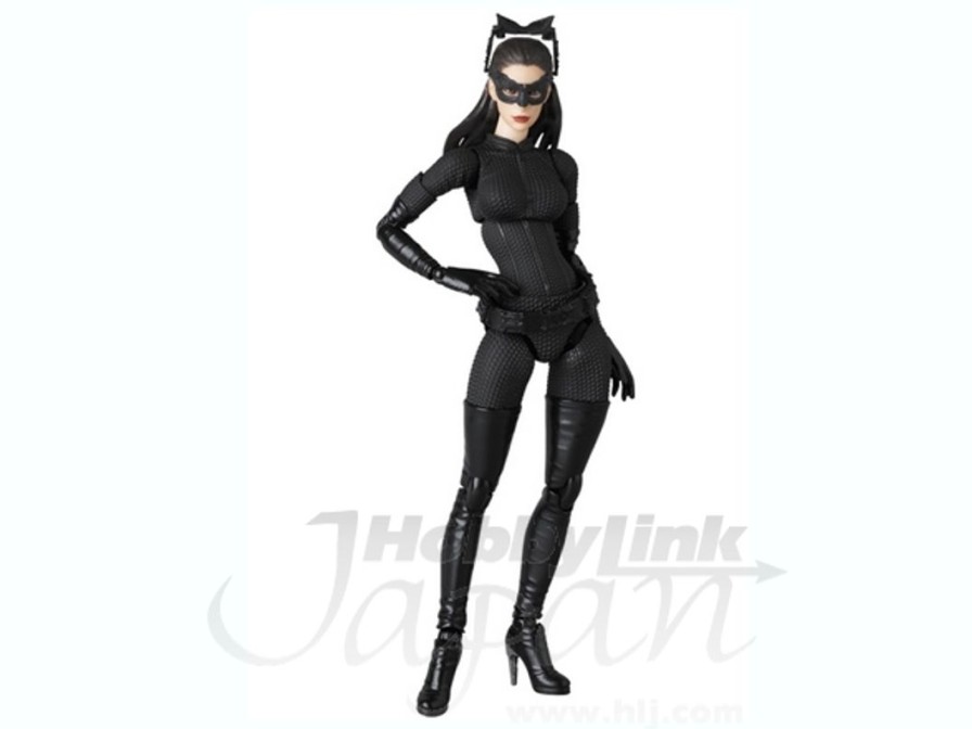 Mafex Selina Kyle Online