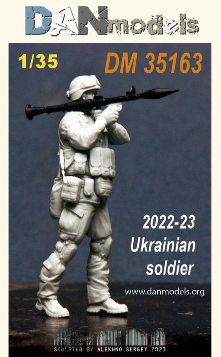 1/35 Ukrainian Soldier With Grenade Launcher, 2022-2023 Clearance