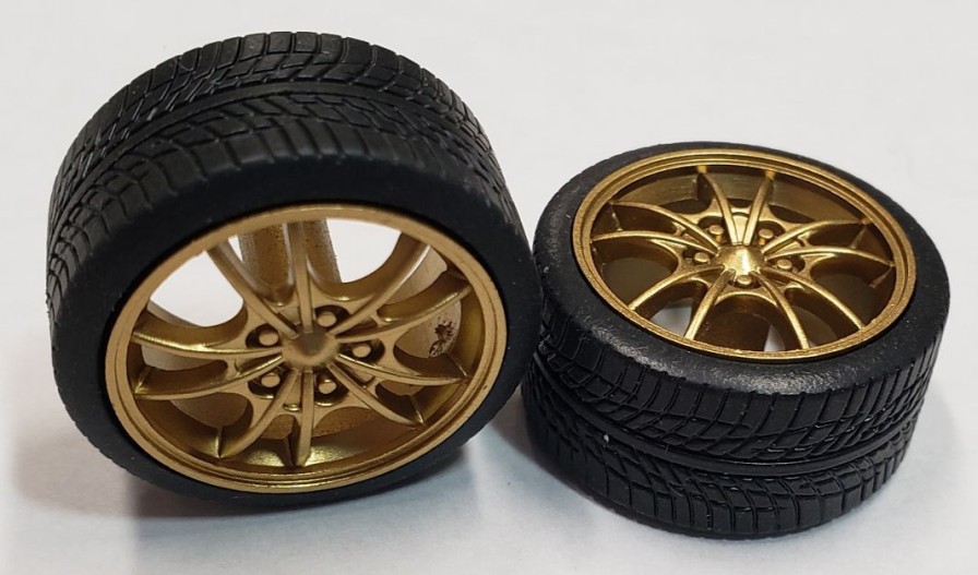 1/25 M5'S Rim Bronze Specification Set Of 4 With Tires New