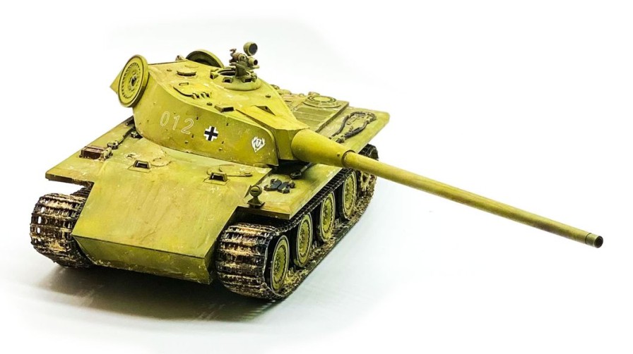 1/35 German E-60 Ausf.D Late Production W/Standardized Tracks Online