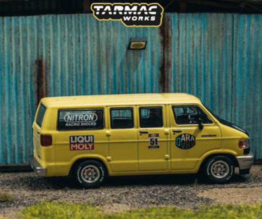 1/64 Dodge Van Yellow New