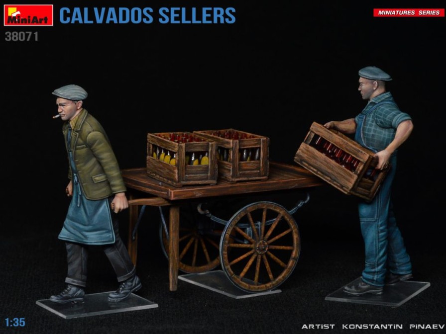 1/35 Calvados Sellers 2 Figures Online