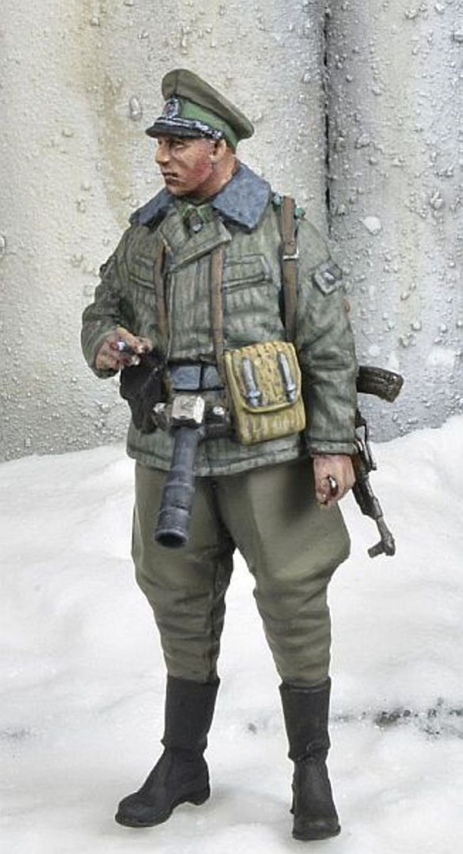 1/35 Current East German Border Guard Officer 1970S-80S Winter Clearance