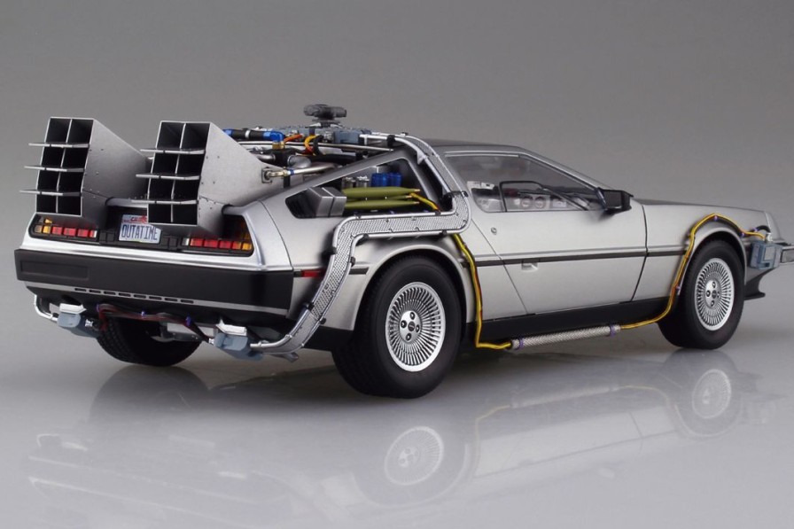 1/24 Back To The Future Part I Time Machine Clearance