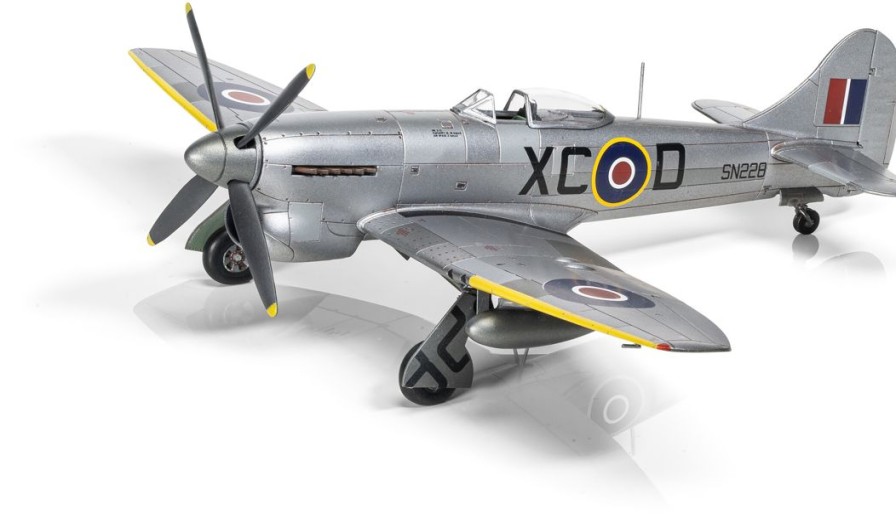 1/72 Hawker Tempest Mk.V Post War Best